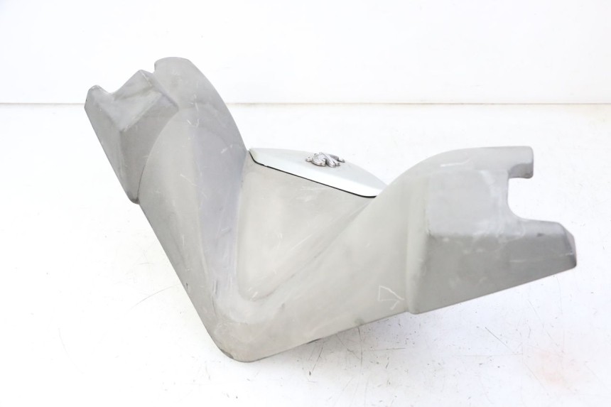 photo de COPRIMANUBRIO ANTERIORE PEUGEOT SATELIS 125 (2010 - 2012)