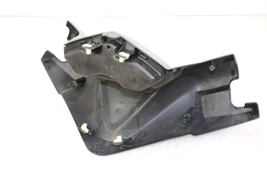 photo de COPRIMANUBRIO ANTERIORE PEUGEOT SATELIS 125 (2010 - 2012)