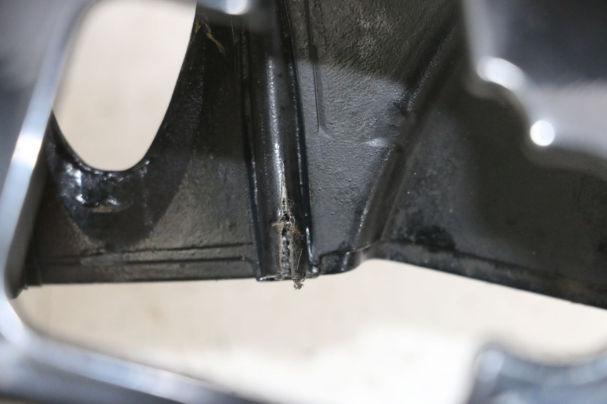 photo de COPRIMANUBRIO ANTERIORE APRILIA SR 2T 50 (2018 - 2022)