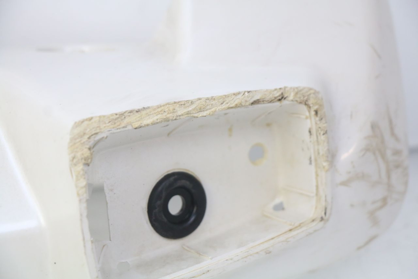 photo de COFANO MANUBRIO ANTERIORE SUZUKI CP 80 (1985 - 1996)