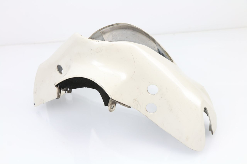 photo de COFANO MANUBRIO ANTERIORE SUZUKI SIXTEEN 125 (2008 - 2010)