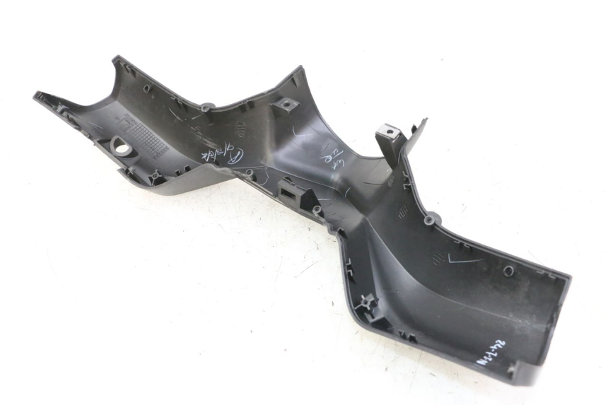 photo de COFANO MANUBRIO ANTERIORE APRILIA SXR 50 (2021 - 2023)