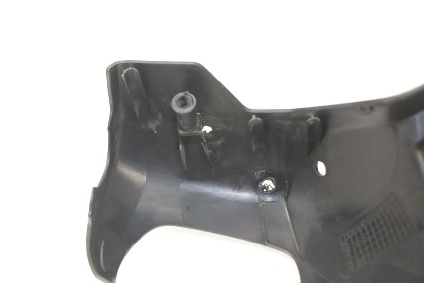 photo de COPERCHIO MANUBRIO ANTERIORE YAMAHA XP T-MAX TMAX ABS 530 (2012 - 2015)