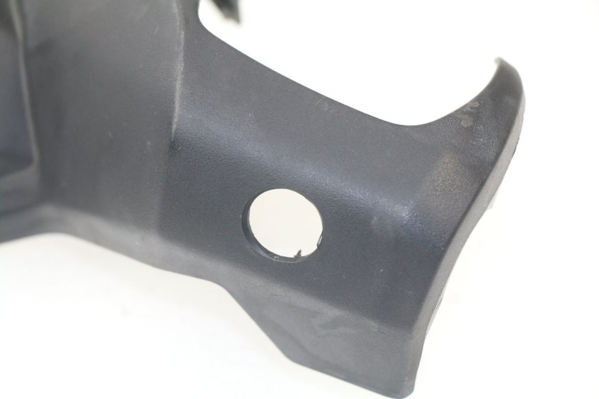 photo de COPERCHIO MANUBRIO ANTERIORE YAMAHA XP T-MAX TMAX ABS 530 (2012 - 2015)