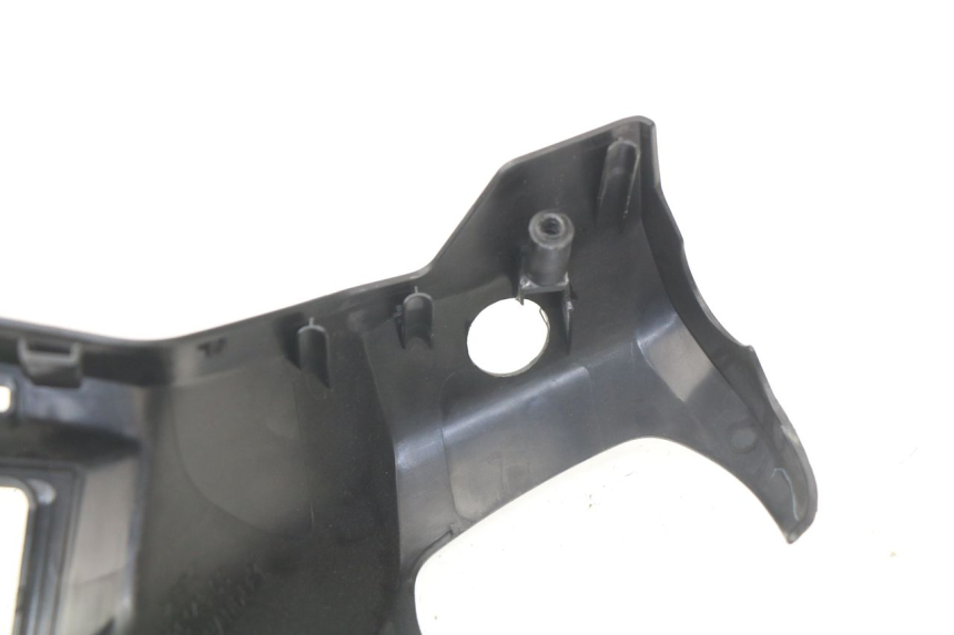 photo de COPERCHIO MANUBRIO ANTERIORE YAMAHA XP T-MAX TMAX ABS 530 (2012 - 2015)