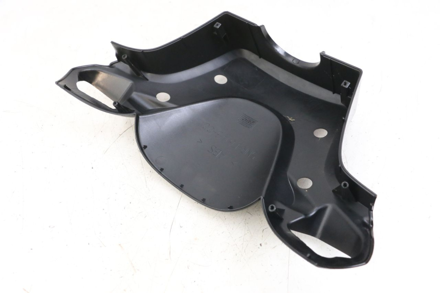 photo de COFANO MANUBRIO ANTERIORE YAMAHA YP MAJESTY 125 (2002 - 2006)