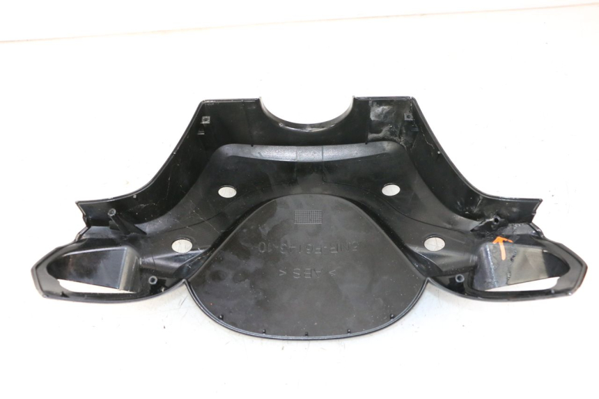 photo de COFANO MANUBRIO ANTERIORE YAMAHA YP MAJESTY 125 (2007 - 2010)