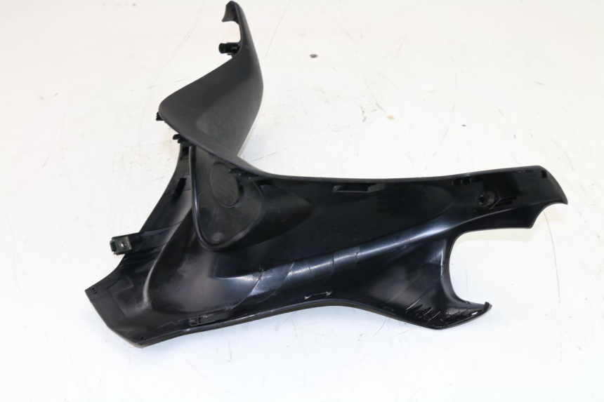 photo de COFANO MANUBRIO ANTERIORE YAMAHA YP MAJESTY 400 (2004 - 2008)