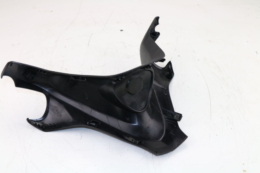 photo de COFANO MANUBRIO ANTERIORE YAMAHA YP MAJESTY 400 (2004 - 2008)