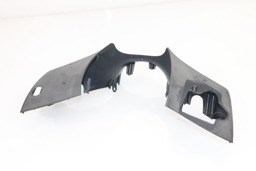 photo de COPERCHIO MANUBRIO ANTERIORE PIAGGIO ZIP 125 (2000 - 2004)