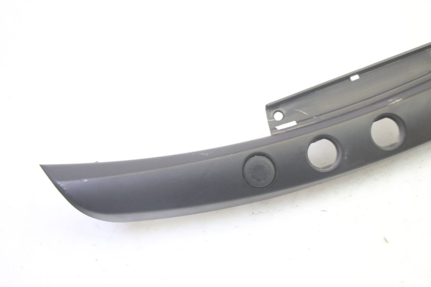 photo de COPRIMANUBRIO COMMUTATORE PIAGGIO MP3 HPE 350 (2018 - 2020) - Dettaglio del componente