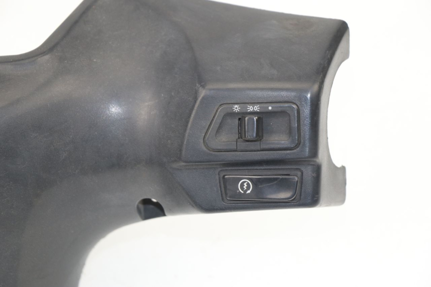 photo de COPERCHIO MANUBRIO COMANDI SYM ORBIT 2 50 (2008 - 2014)