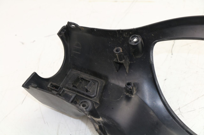 photo de COPERCHIO MANUBRIO COMANDI PEUGEOT TWEET 4T 50 (2010 - 2014)