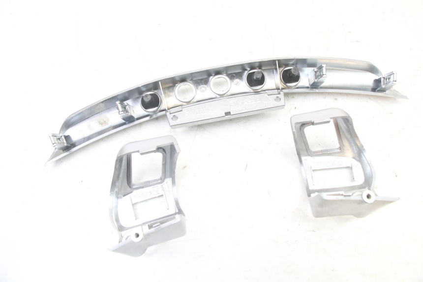 photo de COPRIMANUBRIO COMMUTATORE PIAGGIO MP3 500 (2014 - 2016)