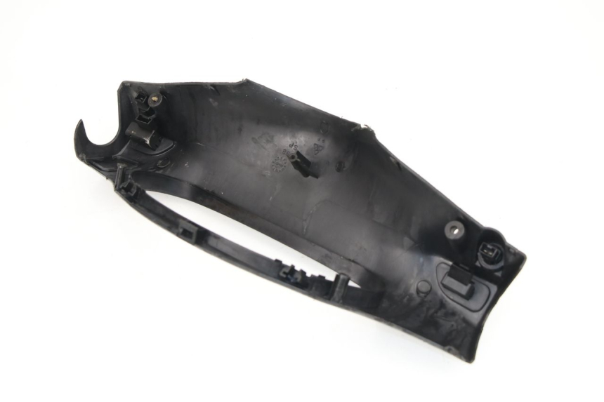 photo de COPERCHIO MANUBRIO COMANDI PIAGGIO NRG EXTREME H2O 50 (1999 - 2001)
