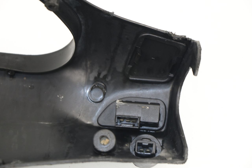 photo de COPERCHIO MANUBRIO COMANDI PIAGGIO NRG EXTREME H2O 50 (1999 - 2001)