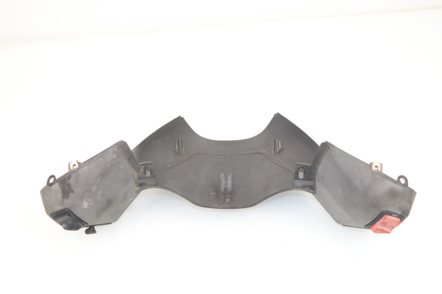 photo de COPERCHIO MANUBRIO COMANDI PIAGGIO X8 400 (2006 - 2007)