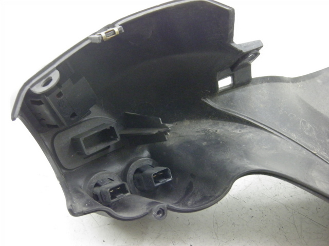 photo de COUVRE GUIDON COMMODO PIAGGIO X8 STREET 125 (2006 - 2007)