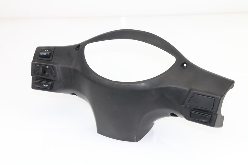 photo de COPERCHIO MANUBRIO COMANDI PEUGEOT TWEET 4T 50 (2010 - 2014)