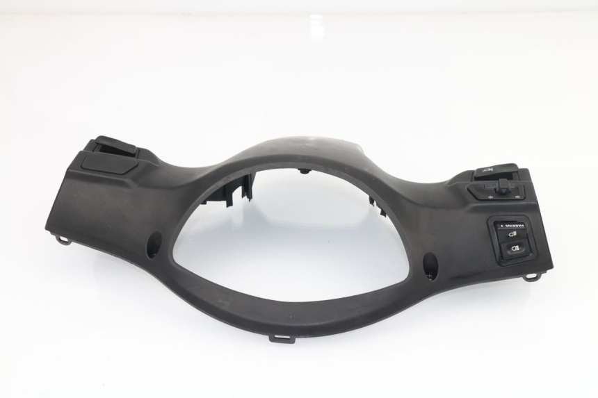 photo de COPERCHIO MANUBRIO COMANDI PEUGEOT TWEET 4T 50 (2010 - 2014)