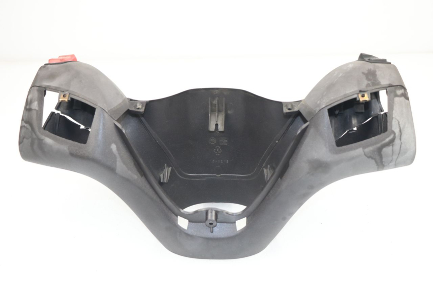 photo de COPERCHIO MANUBRIO COMANDI PIAGGIO X8 400 (2006 - 2007)