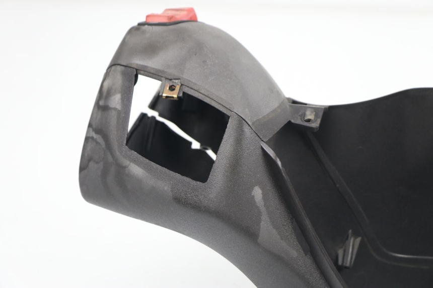 photo de COPERCHIO MANUBRIO COMANDI PIAGGIO X8 400 (2006 - 2007)