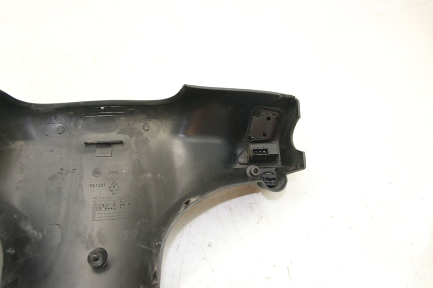 photo de MANOPOLE COPRIMANUBRIO PIAGGIO ZIP 4T 50 (2018 - 2020)