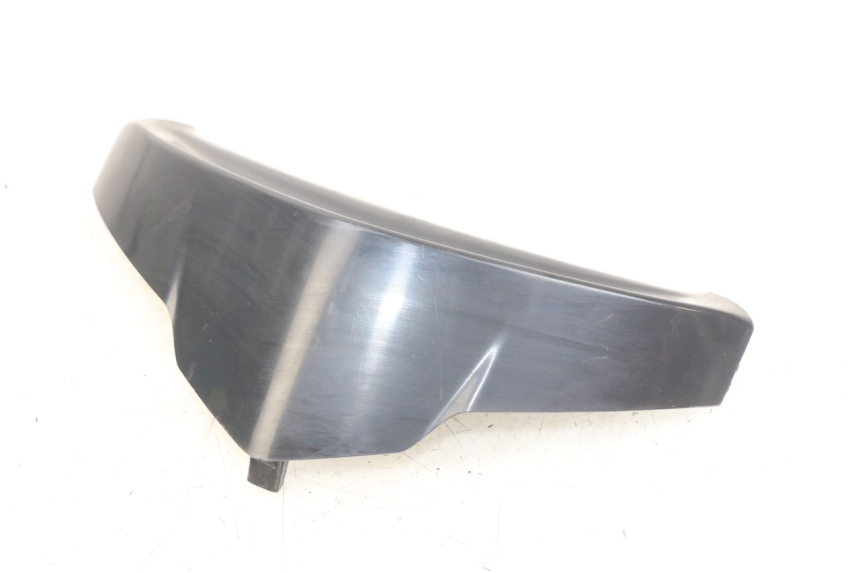 photo de COUVRE MANUBRIO PIAGGIO FLY 4T 50 (2013 - 2017)
