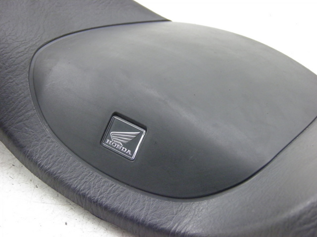 photo de COPRI MANUBRIO HONDA FES S-WING SWING 125 (2007 - 2015)