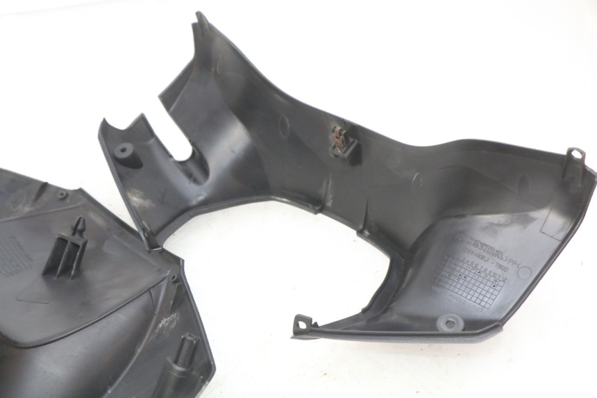 photo de COUVRE MANUBRIO HONDA FES S-WING SWING ABS 125 (2007 - 2015)