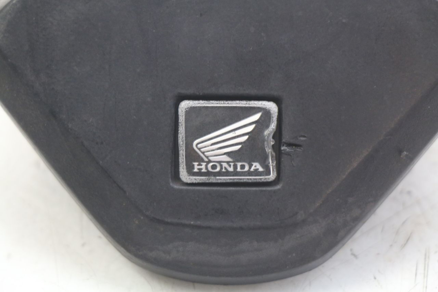 photo de COPRI MANUBRIO HONDA FORZA 125 (2015 - 2016)