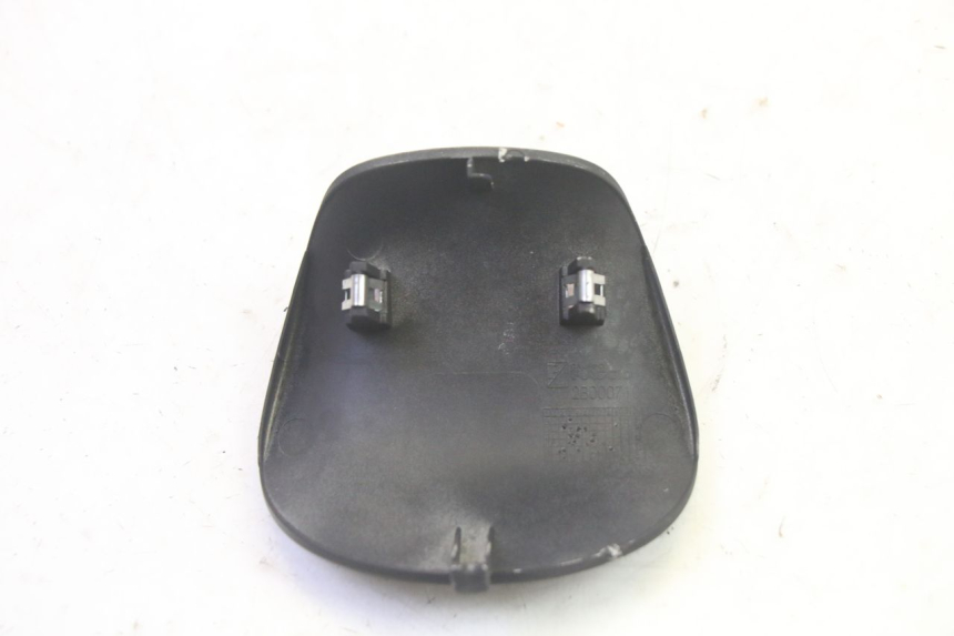 photo de COPRIMANUBRIO PIAGGIO MP3 HPE 350 (2018 - 2020) - Altra angolazione