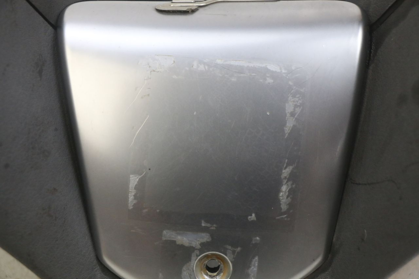 photo de COPRI MANUBRIO PIAGGIO MP3 LT 400 (2007 - 2012)