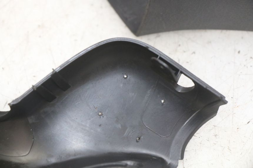 photo de COPRI MANUBRIO PIAGGIO MP3 LT 400 (2007 - 2012)