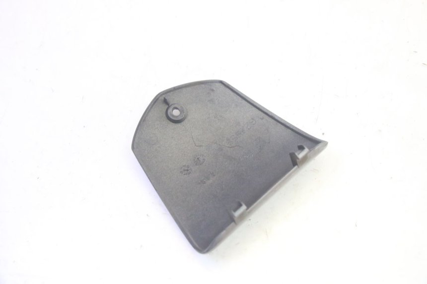 photo de COPRI MANUBRIO PIAGGIO MP3 LT 400 (2007 - 2012) - Altra angolazione