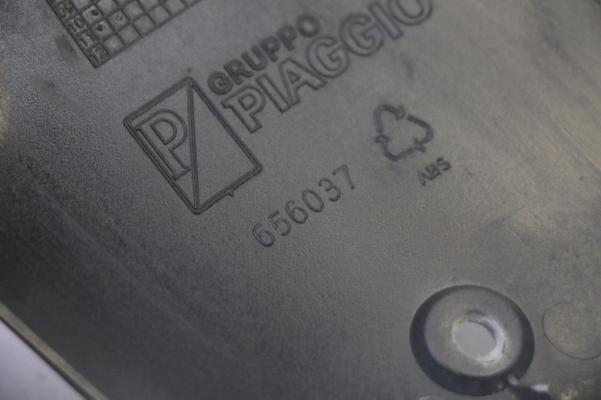 photo de COUVRE MANUBRIO PIAGGIO MP3 500 (2011 - 2015)