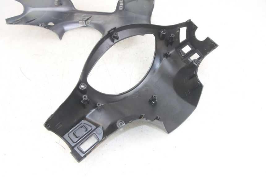 photo de COPRI MANUBRIO PEUGEOT TWEET 4T 50 (2014 - 2019)