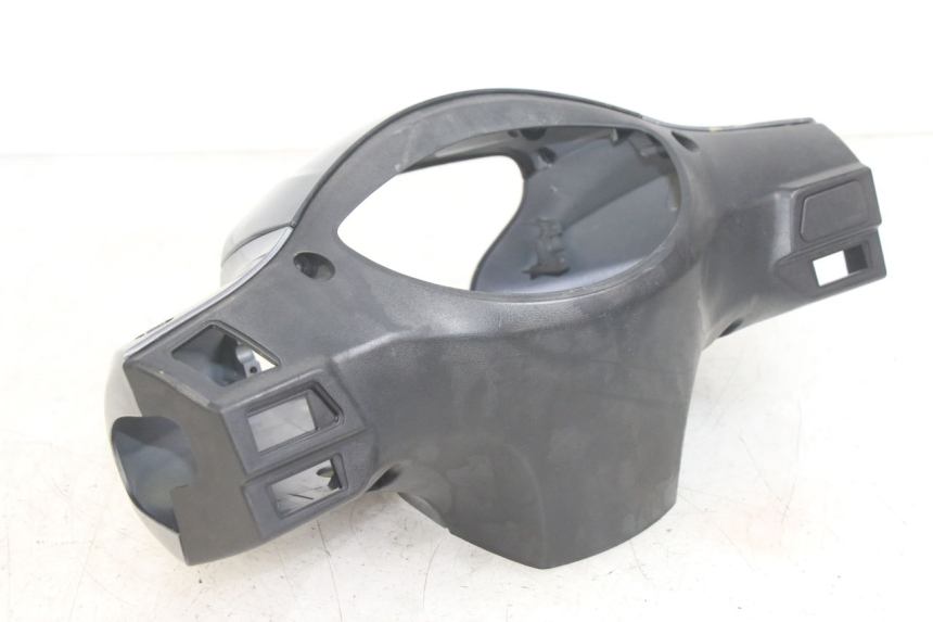 photo de COPRI MANUBRIO PEUGEOT TWEET 4T 50 (2014 - 2019)