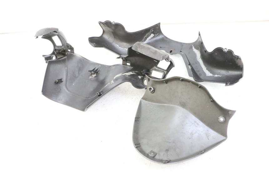photo de COUVRE MANUBRIO PIAGGIO X8 125 (2004 - 2007)