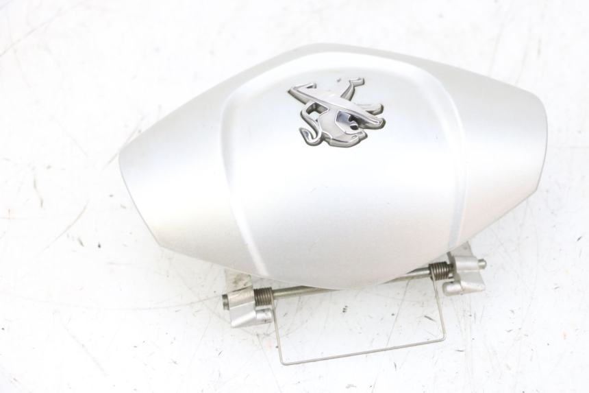 photo de COPRIMANUBRIO PEUGEOT SATELIS 125 (2013 - 2018) - Stato della superficie e materiale