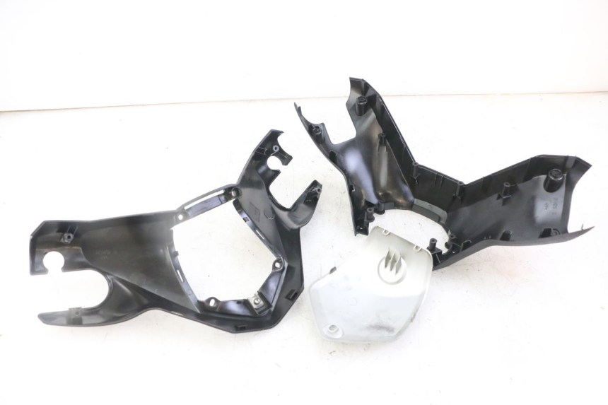 photo de COPRI MANUBRIO YAMAHA X-MAX XMAX 125 (2010 - 2014)