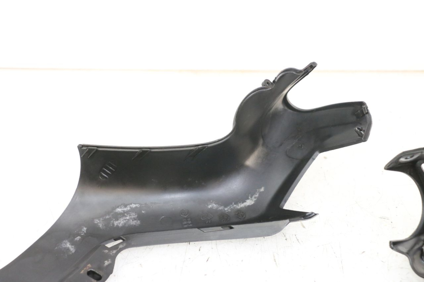 photo de MANOPOLE PIAGGIO XEVO - X EVO 125 (2007 - 2017) - Altra vista dell'articolo