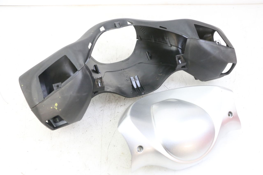 photo de MANOPOLE PIAGGIO XEVO - X EVO 125 (2007 - 2016) - Zoom sullo stato d'uso