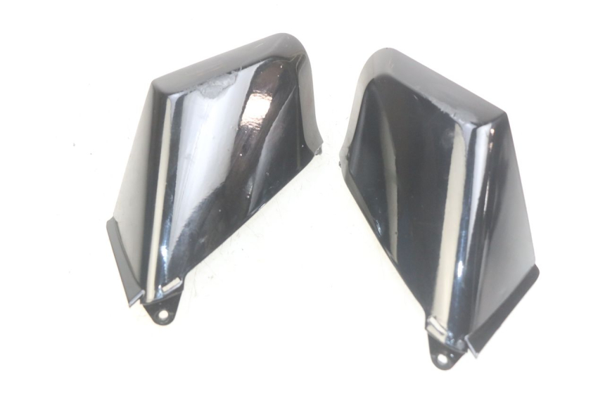 photo de COPRI MANUBRIO YAMAHA XMAX X-MAX 125 (2006 - 2009)