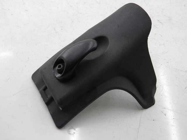 photo de Gancio borsa APRILIA SCARABEO 100 (2003 - 2012)