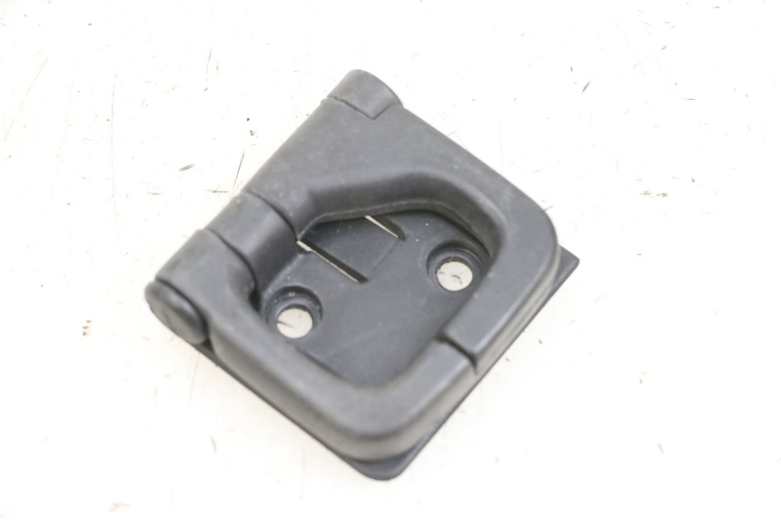 photo de GANCIO PORTAPACCHI YAMAHA BW'S EASY 50 (2013 - 2016) - Zoom sullo stato d'uso