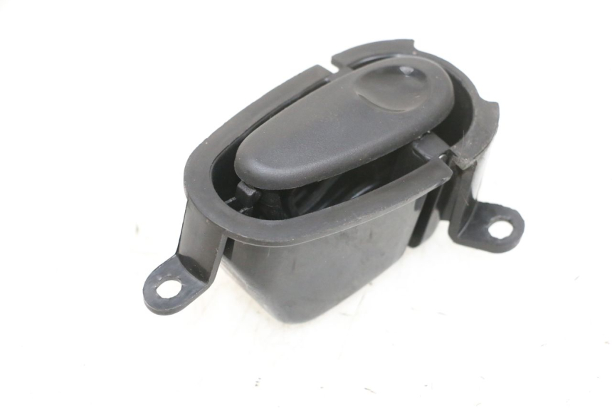 photo de GANCIO BORSA PEUGEOT DJANGO 4T 50 (2014 - 2019) - Dettaglio del componente