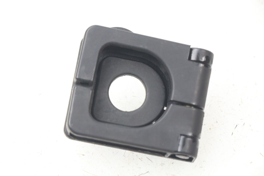 photo de Gancio borsa PEUGEOT SPEEDFIGHT 3 AIR 50 (2009 - 2015)