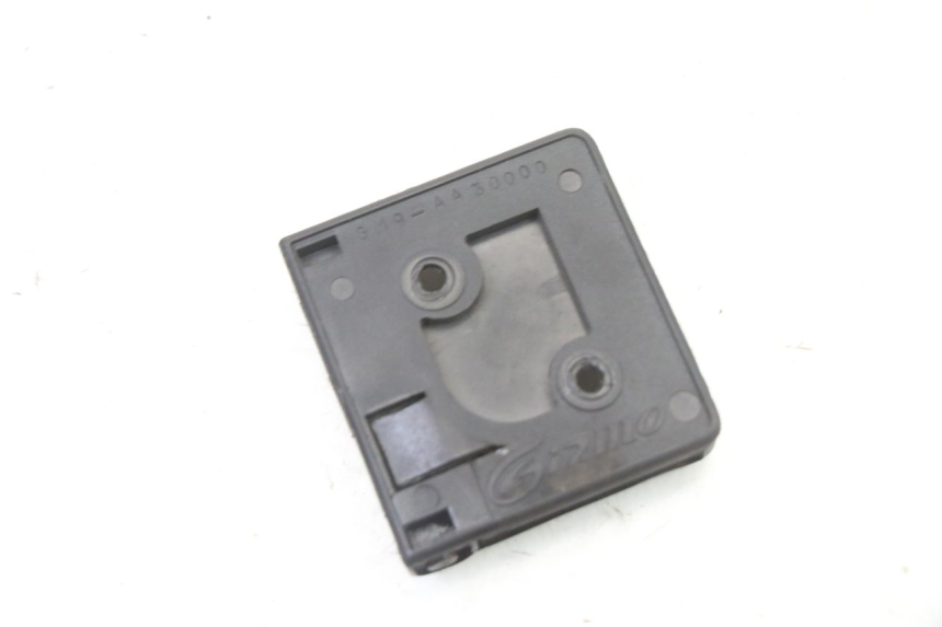 photo de GANCIO BORSA PEUGEOT SATELIS COMPRESSOR K15 125 (2006 - 2009)