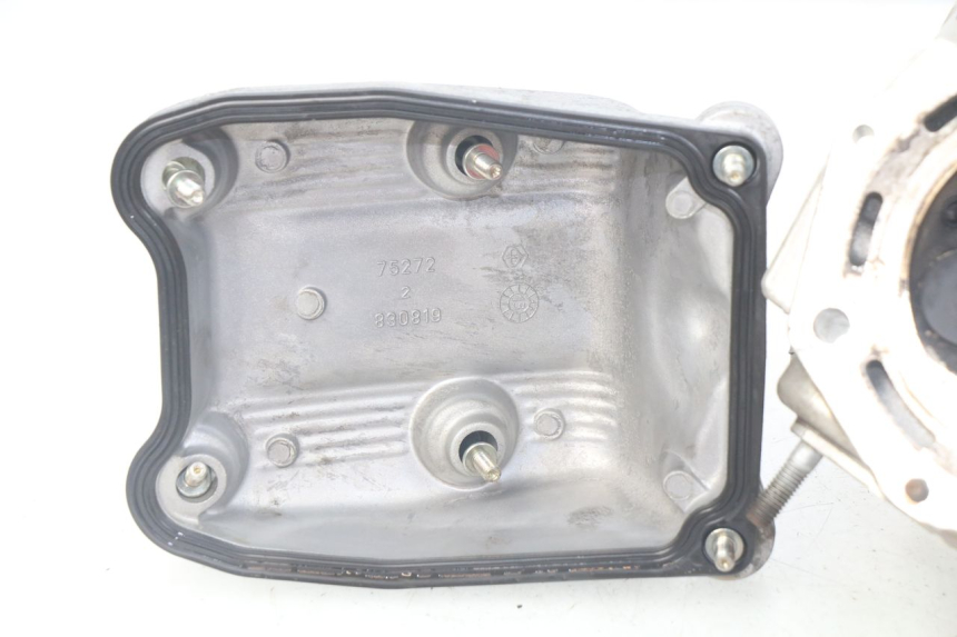 photo de Testata posteriore APRILIA SRV 850 (2012 - 2017)
